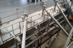 Installation tuyauterie dans exploitation salines